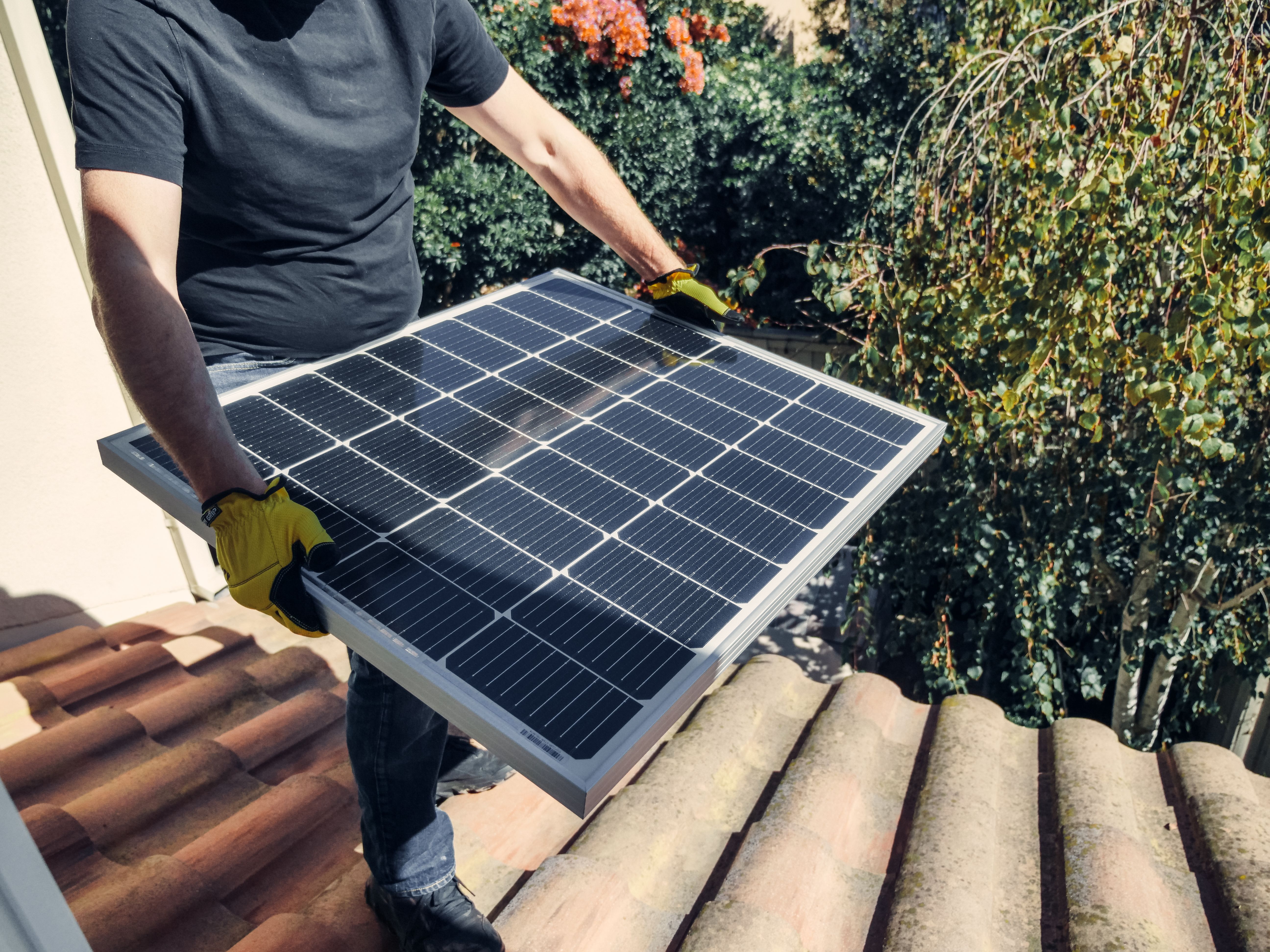Do Solar Panels Work During Fog and Smog?
