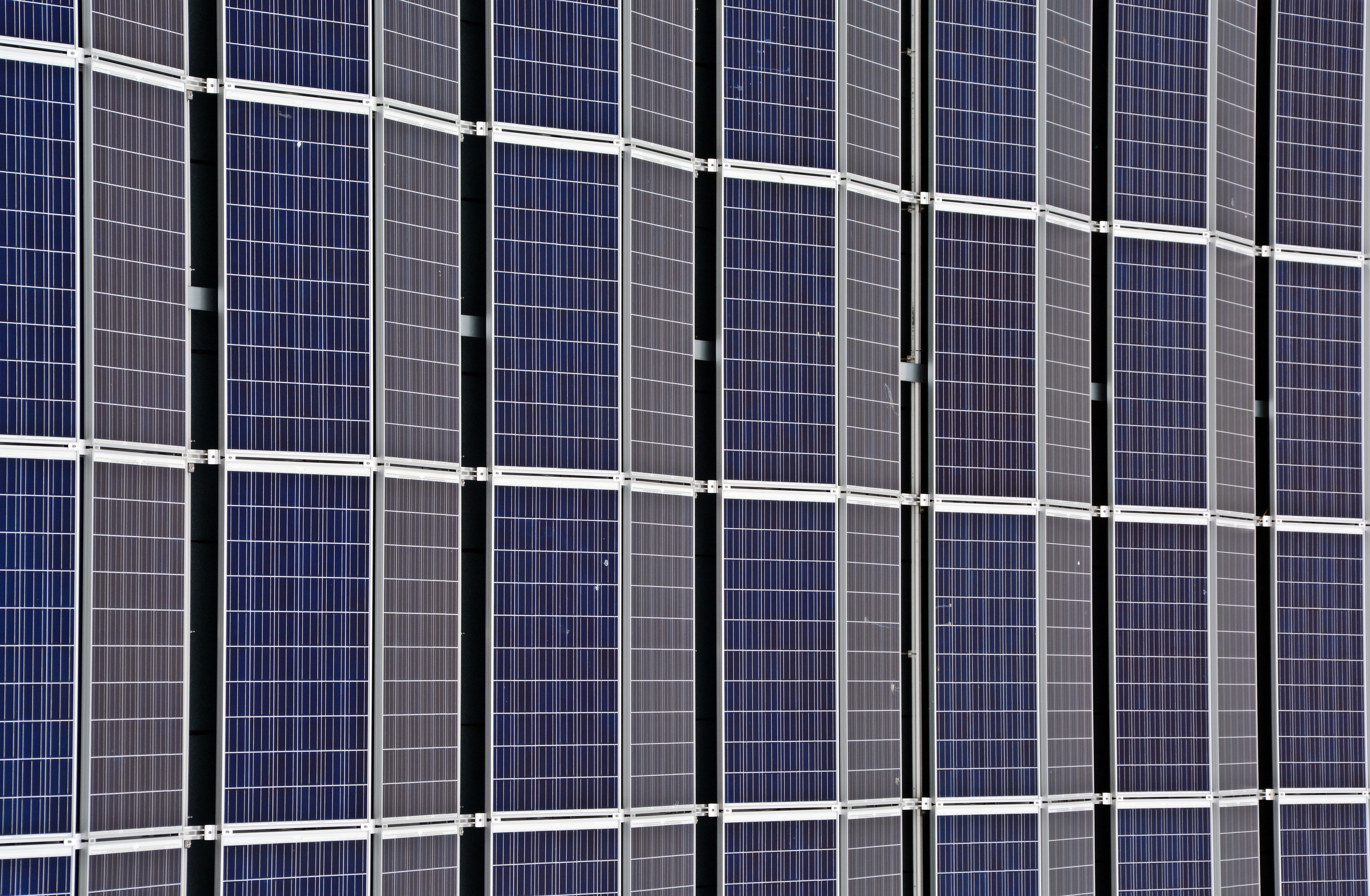 Does Shading on One Solar Panel Affect the Rest?