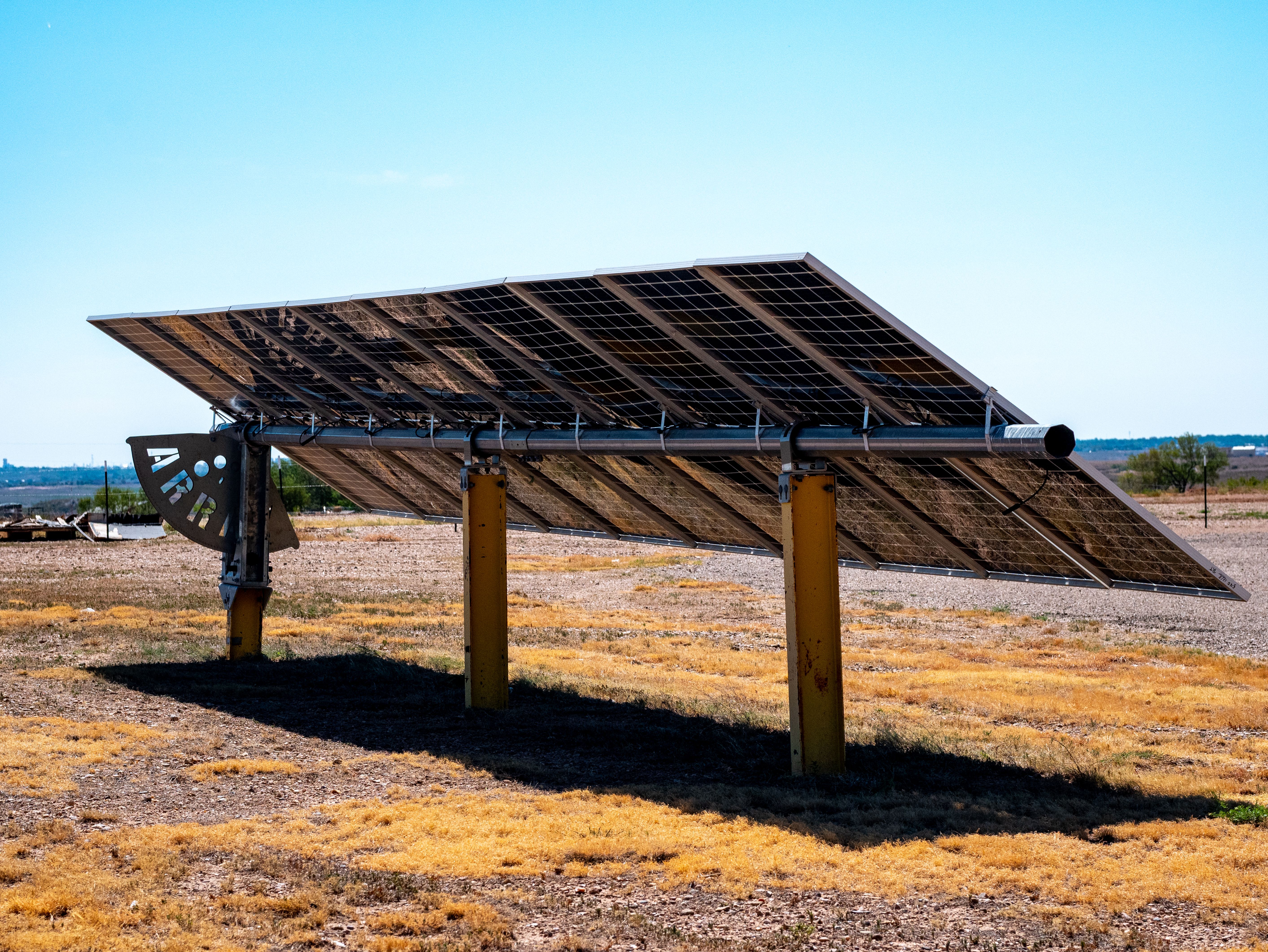 What is Gross Metering vs Net Metering?