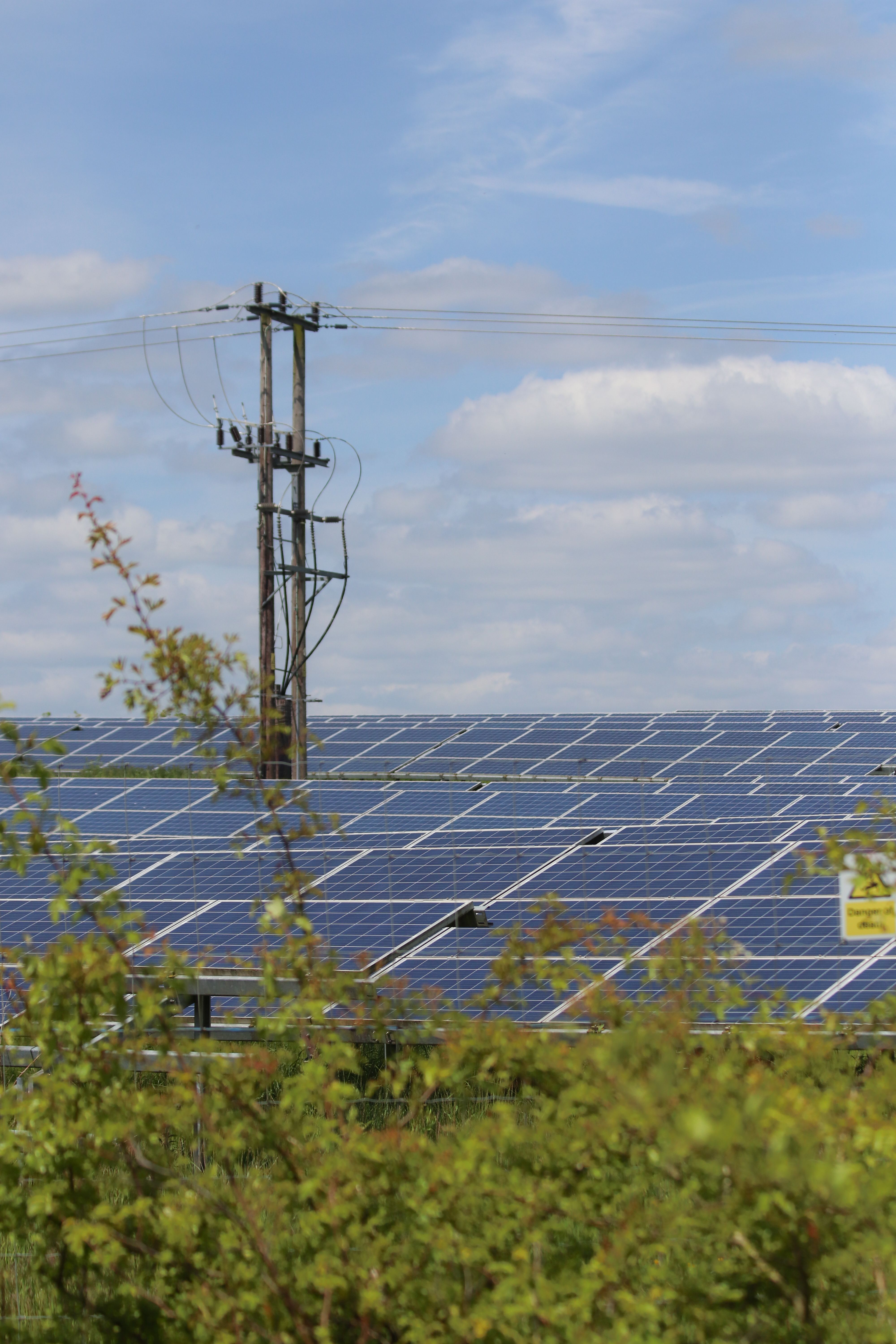 Net Metering in Pakistan (2026): Green Meter Application, Policy & Billing Guide